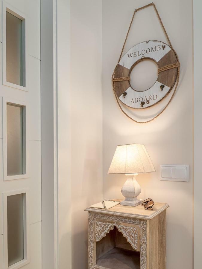 Amazing Two Bedroom Apartment In Los Flamingos, Marbella Estepona Dış mekan fotoğraf